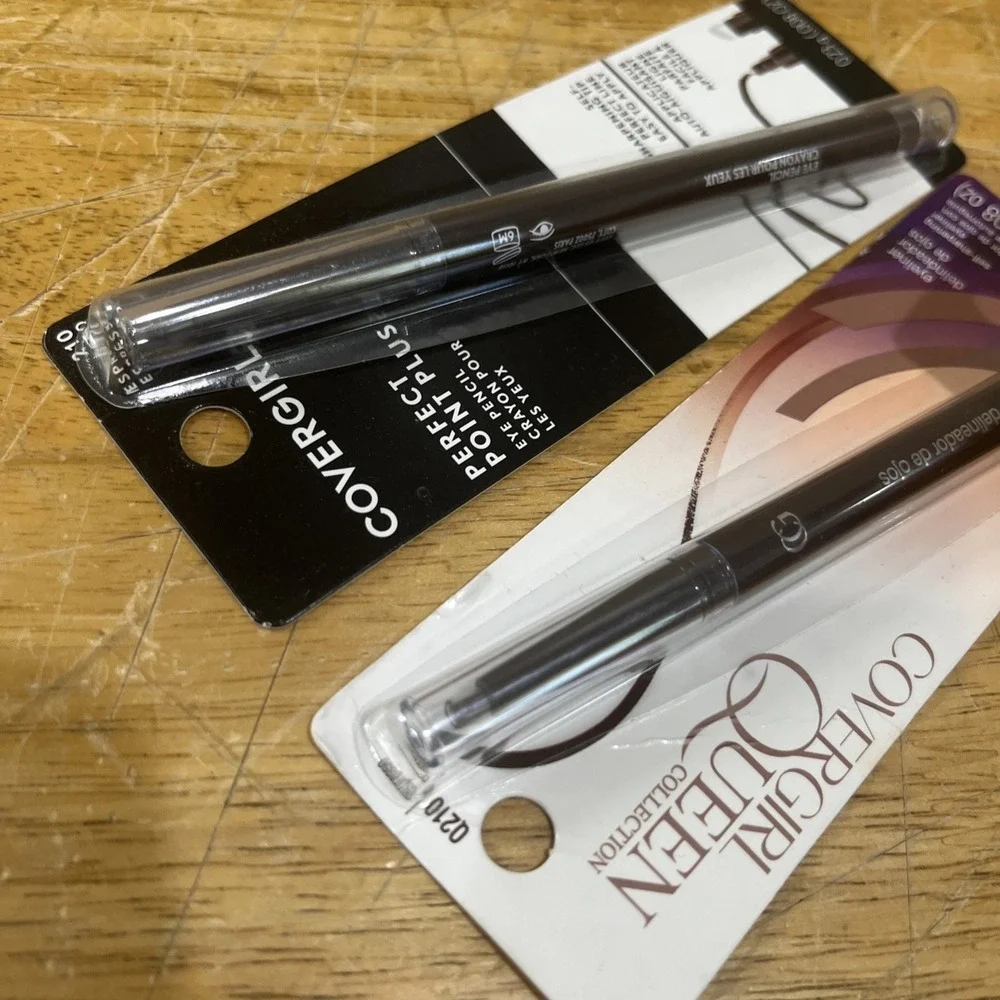 COVERGIRL 210 Espresso‎ Perfect Point PLUS Eyeliner Pencil .008 oz. (3)